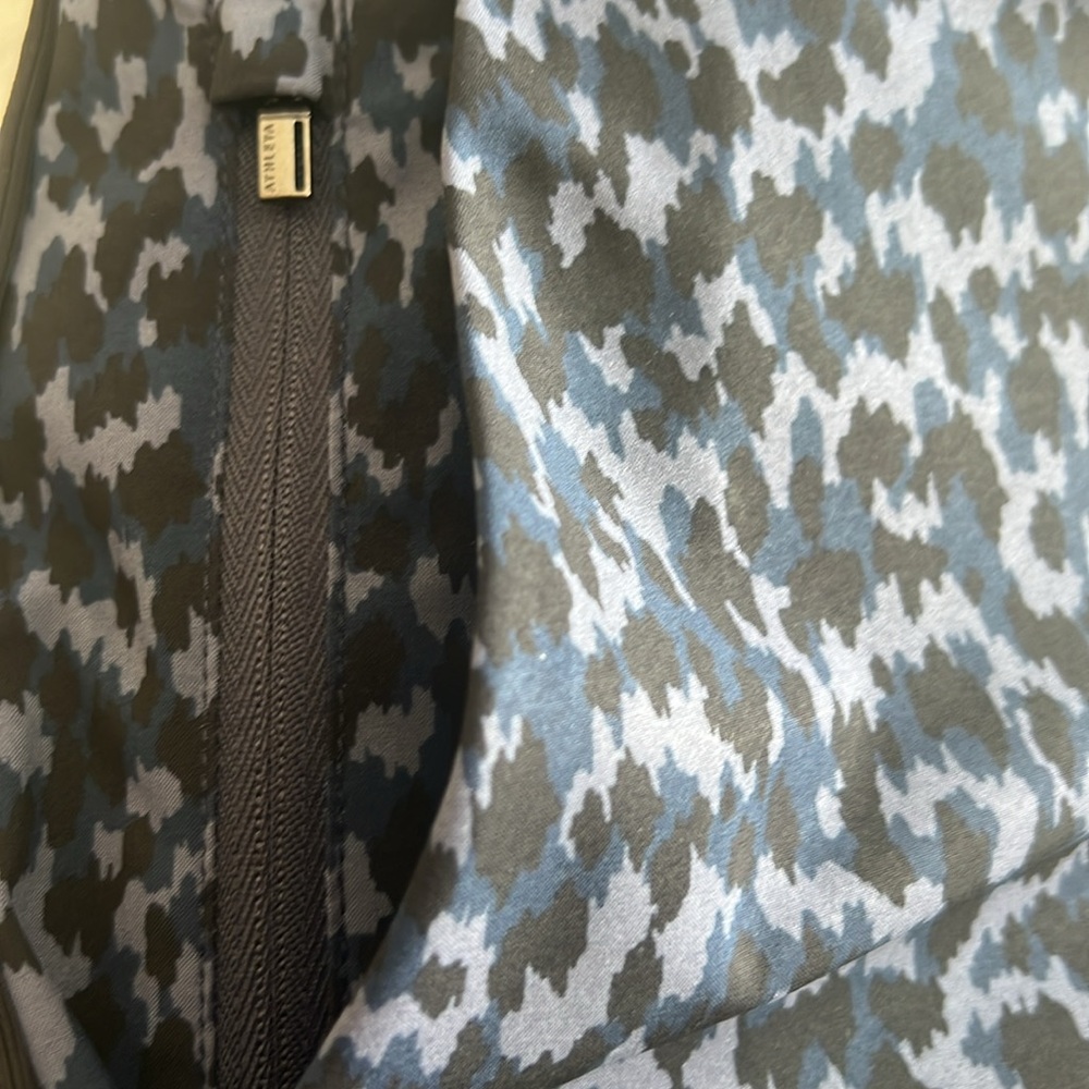 Athleta Brooklyn Printed Short Womens Size 18 NWT - Picture 7 of 8